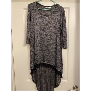 Quarter length shirt